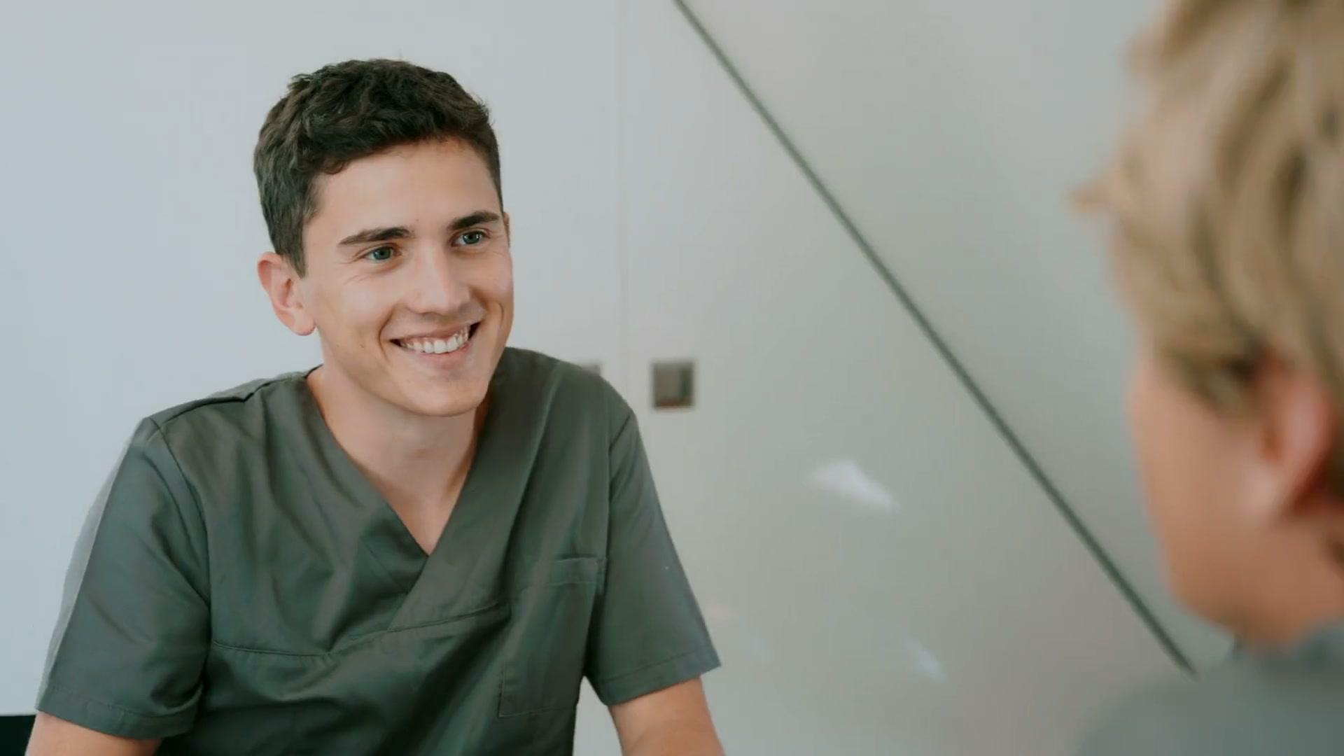 Dr. C. Schmid, Kieferorthopädie – Facharztabteilung der Praxisklinik